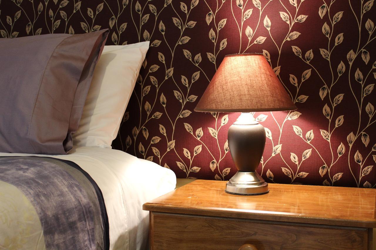 Shamrock Garden B&B Airport Крайстчърч Екстериор снимка