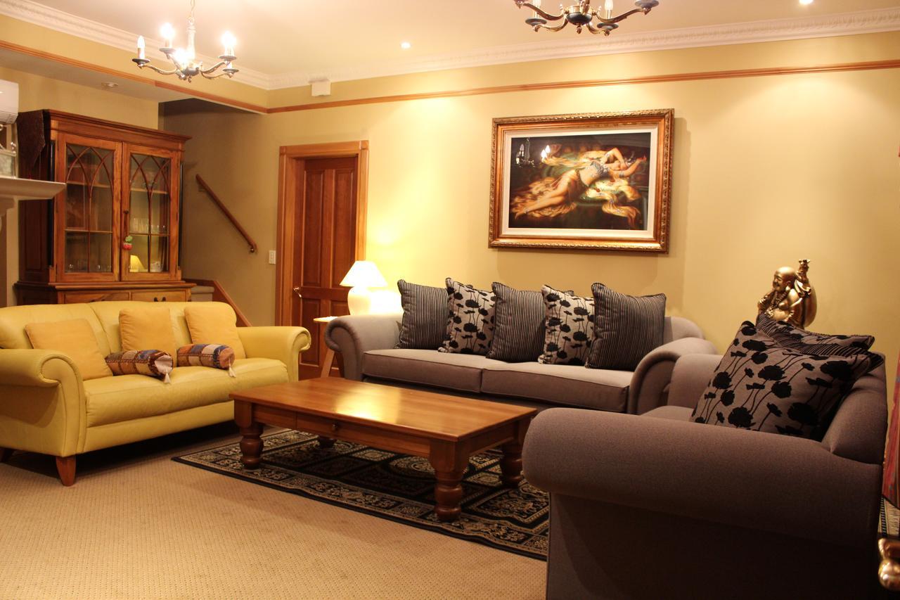 Shamrock Garden B&B Airport Крайстчърч Екстериор снимка